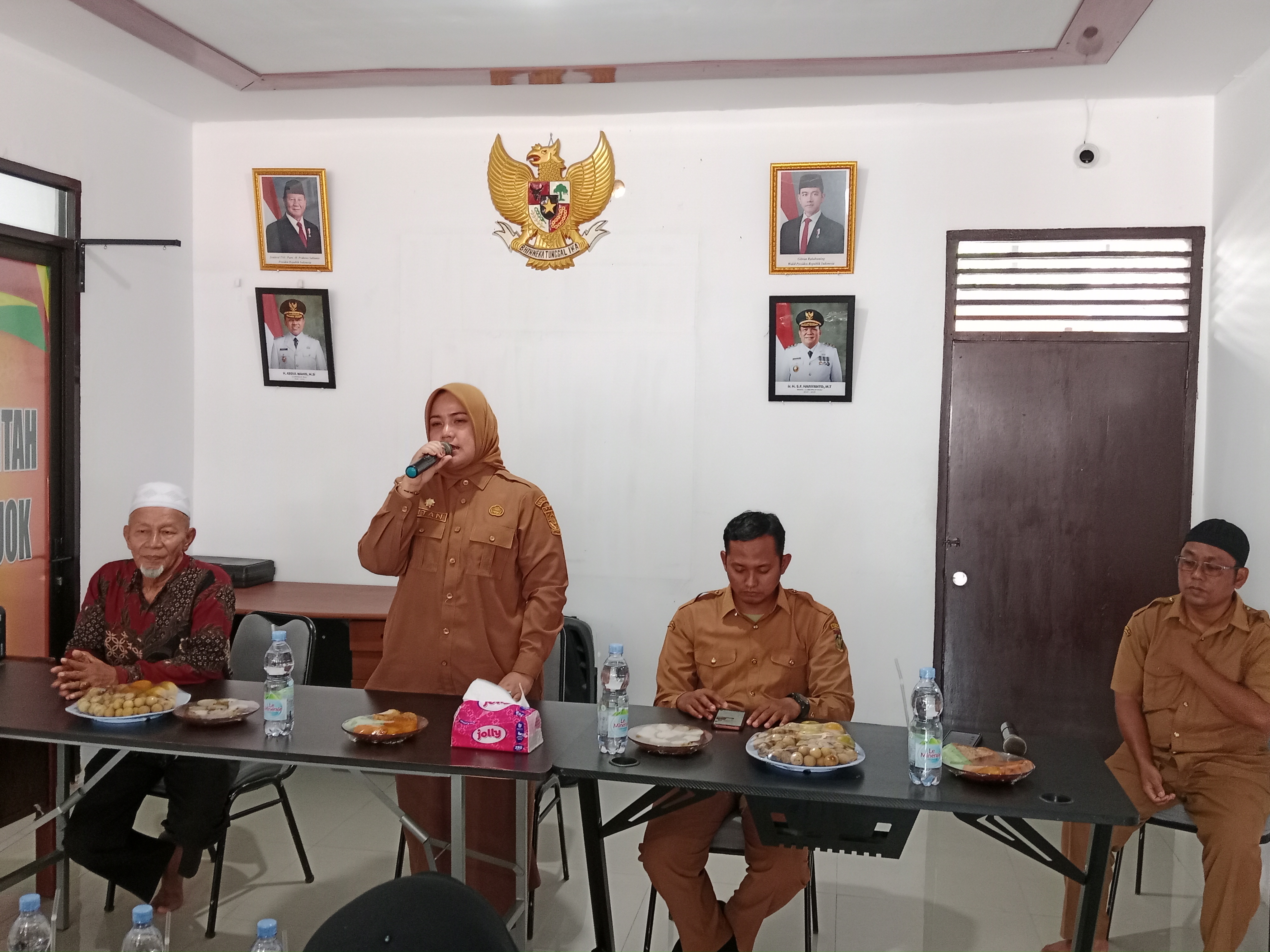 Resmi Dilantik, INTAN MONICA SANDRA, STP, M.IP Sah Menjabat Sebagai Pj Kepala Desa Kuok